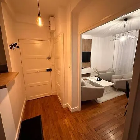 Le Beau Milo 2 Chambres Coeur De Ville Avec Balcon Netflix Le Creusot Buitenkant foto