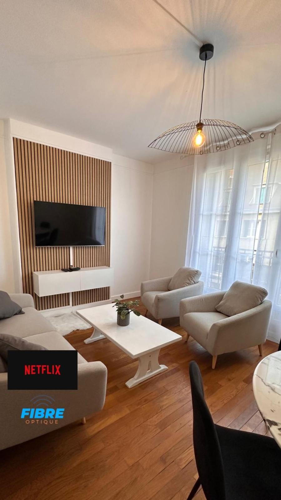 Le Beau Milo 2 Coeur De Avec Balcon Netflix Apartment